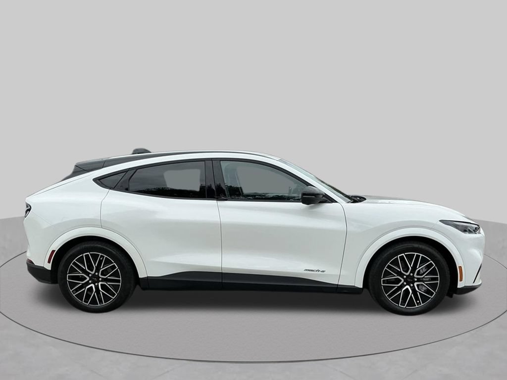 Certified 2025 Ford Mustang Mach-E Premium RWD image 18