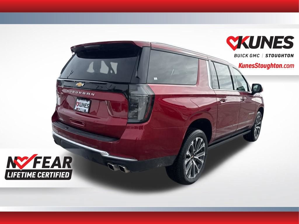 Used 2025 Chevrolet Suburban High Country AWD/4WD image 11