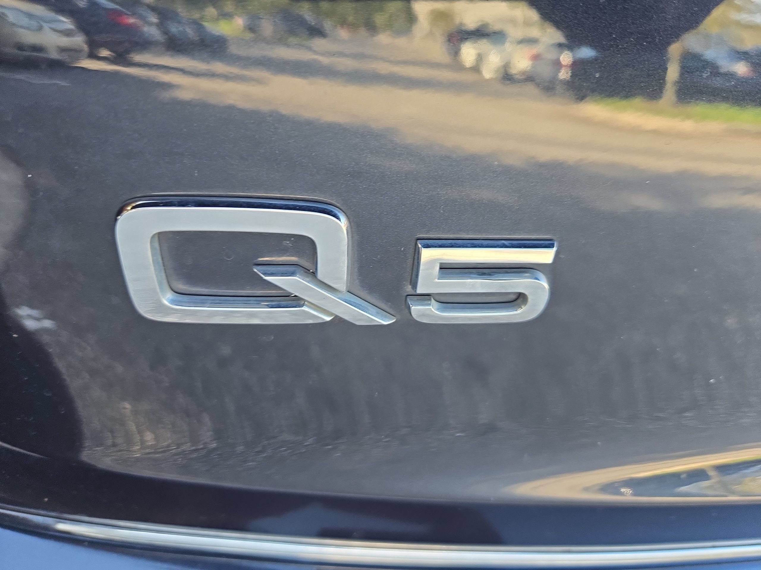 Used 2015 Audi Q5 2.0T Premium Plus w/ Technology Package AWD/4WD image 11