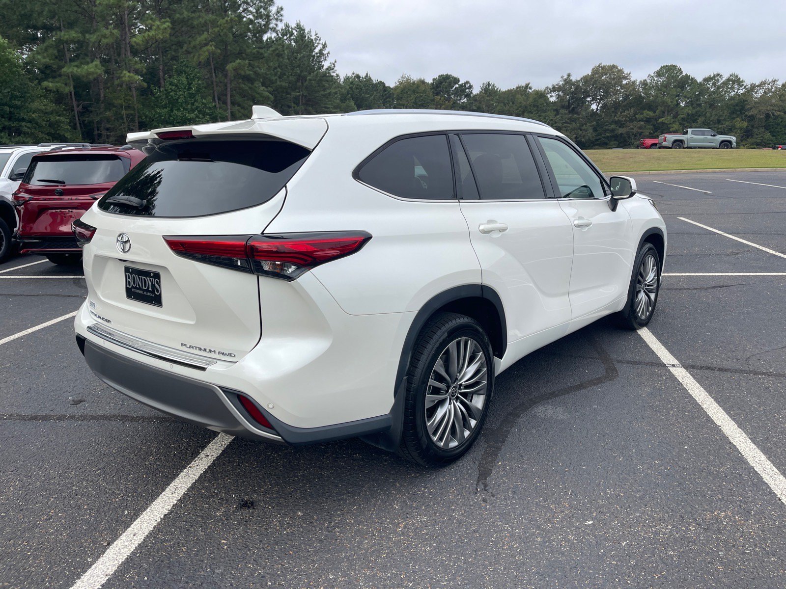 Used 2021 Toyota Highlander Platinum AWD/4WD image 17