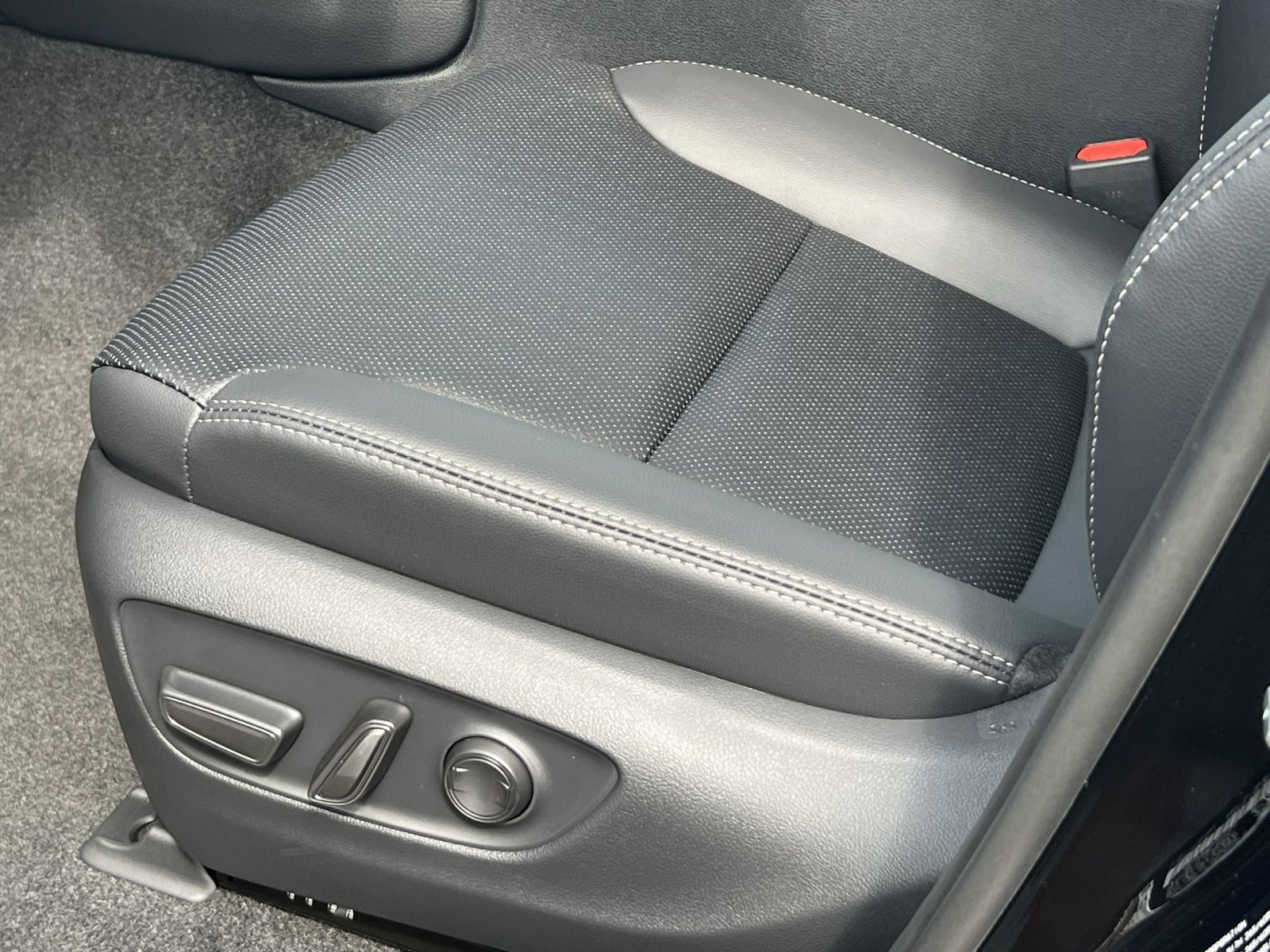 New 2027 Toyota Land Cruiser AWD/4WD image 8