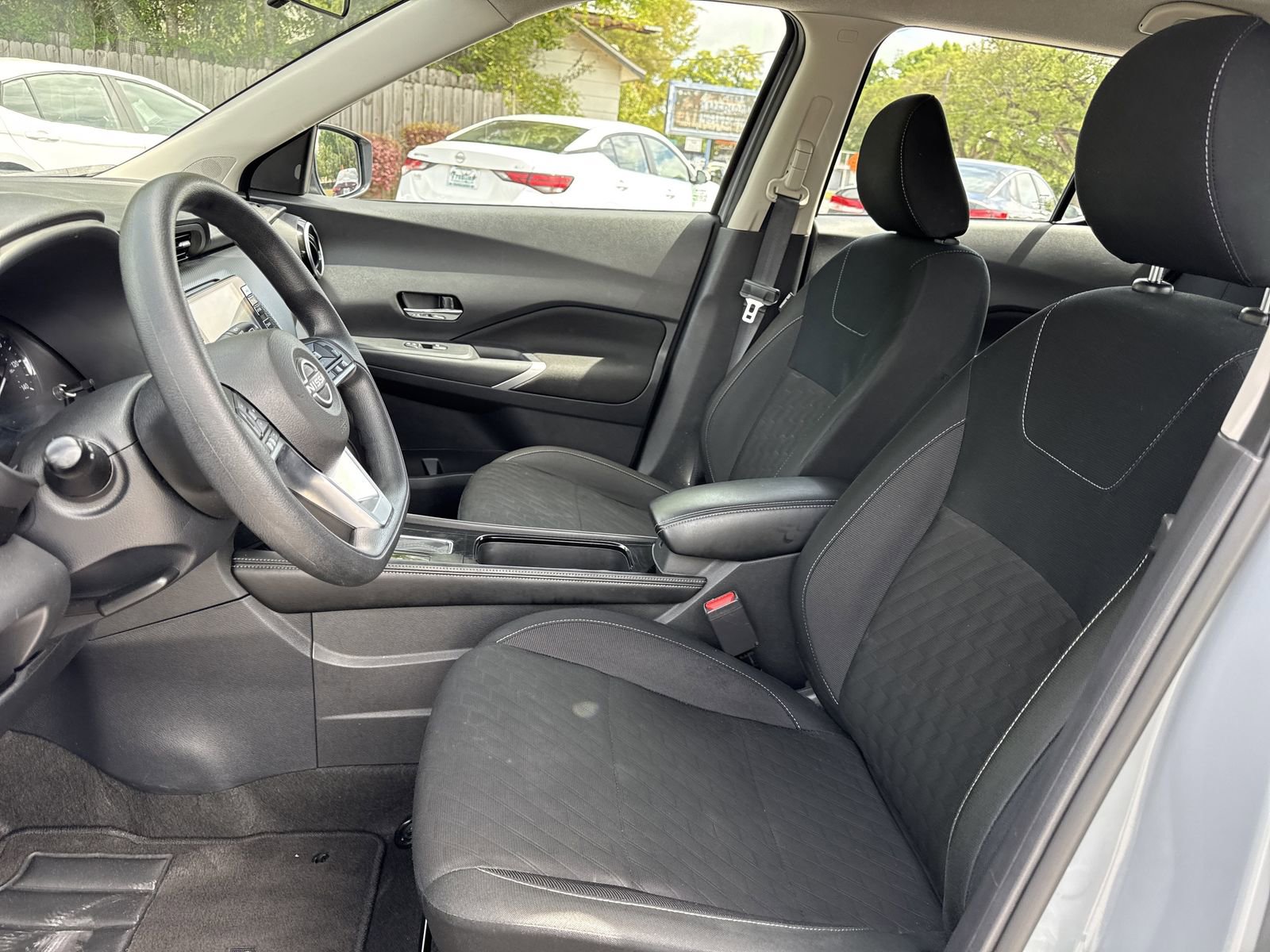 Used 2024 Nissan Kicks SV FWD image 9