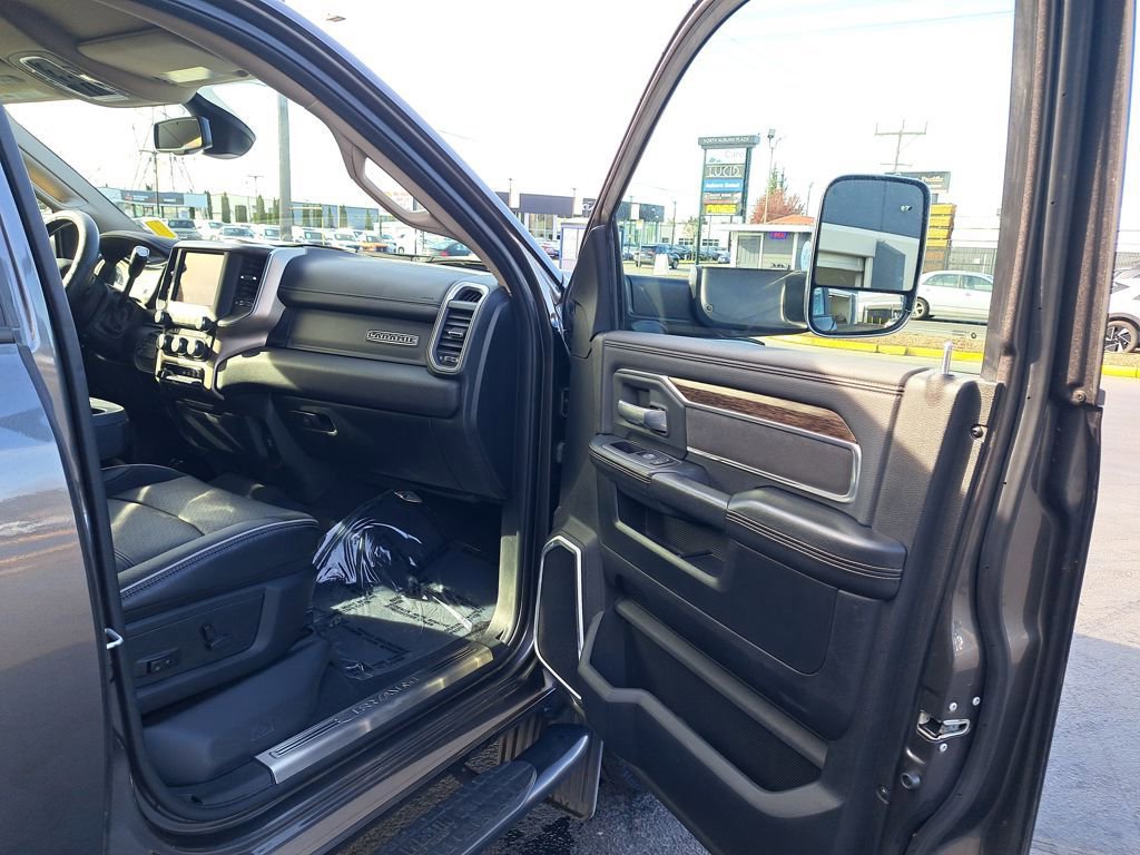 Used 2020 RAM 3500 Laramie image 17