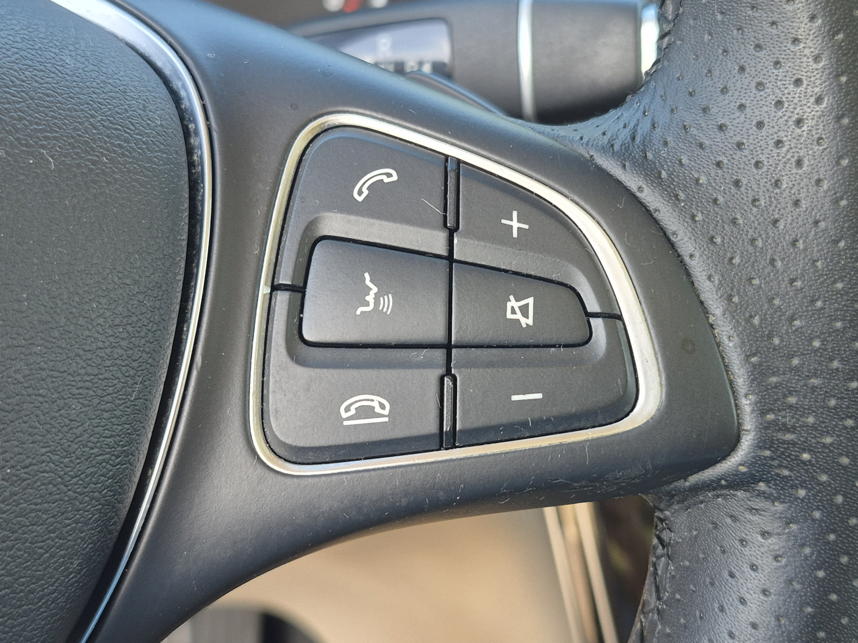 Used 2017 Mercedes-Benz GLC 300 image 30