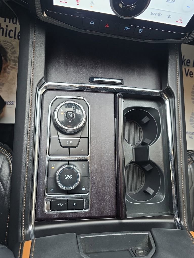 Used 2024 Ford Expedition Platinum image 58