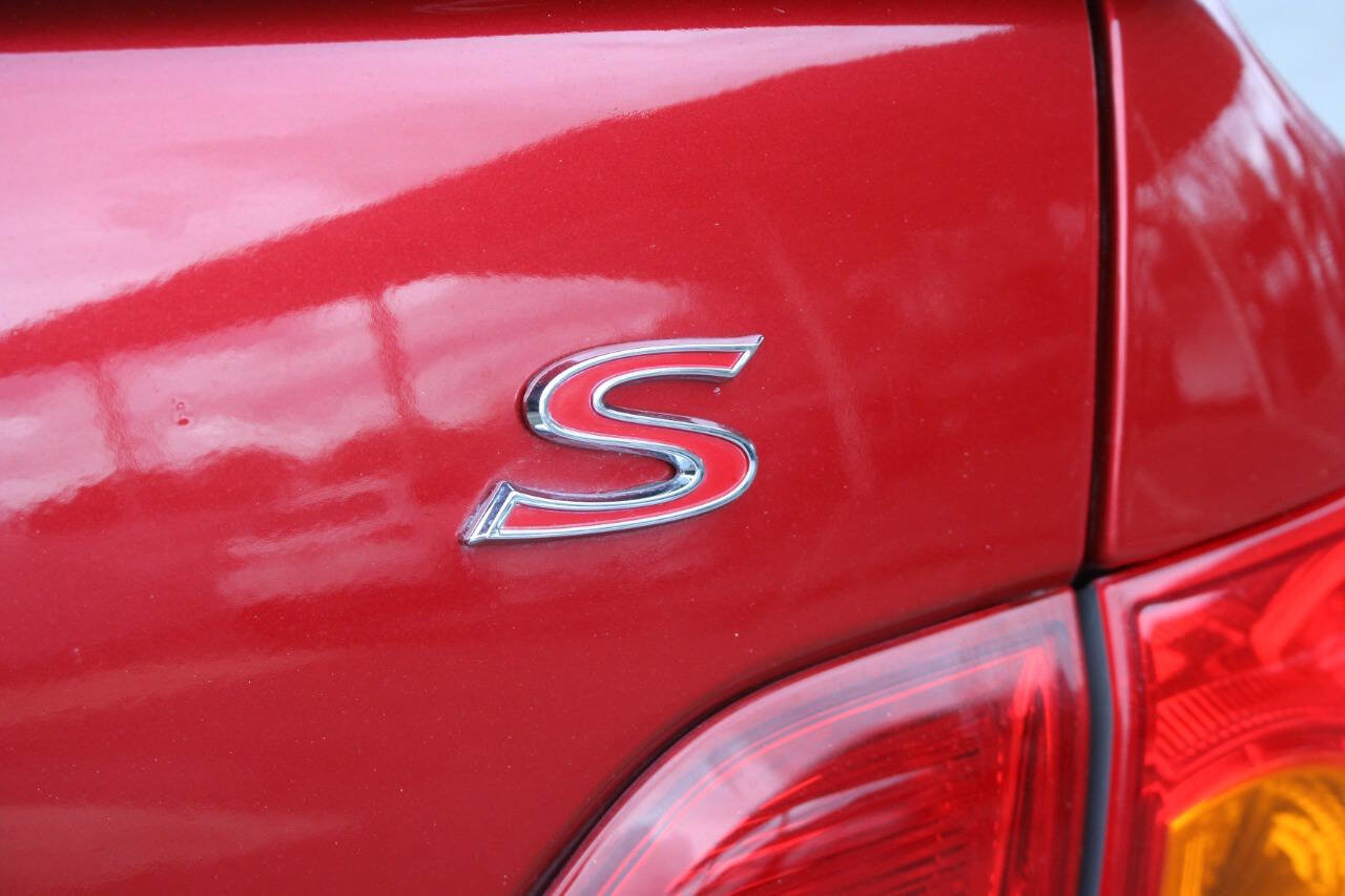 Used 2010 Toyota Corolla S image 26