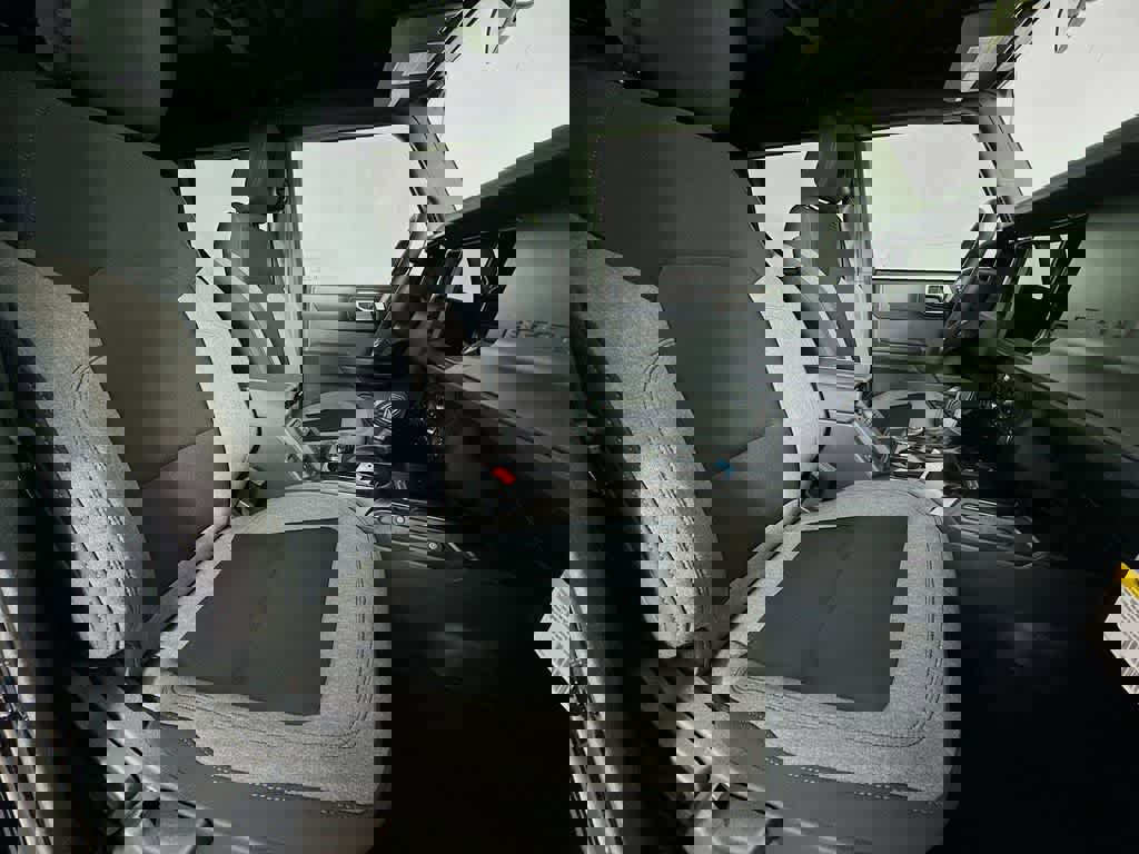 New 2025 Ford Bronco Big Bend image 15