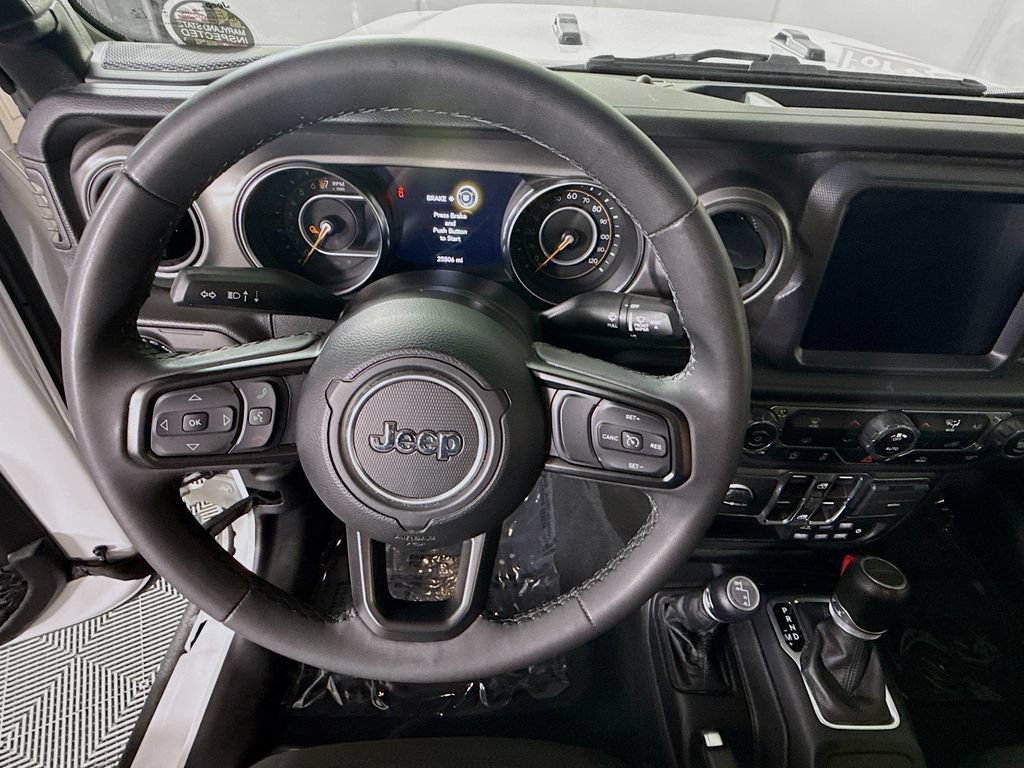 Used 2023 Jeep Gladiator Sport AWD/4WD image 20