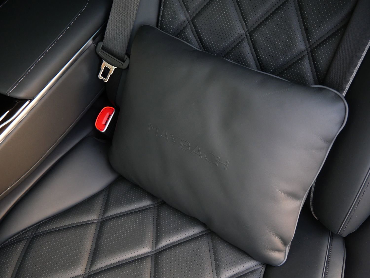 Used 2024 Mercedes-Benz Maybach S 680 4MATIC image 27