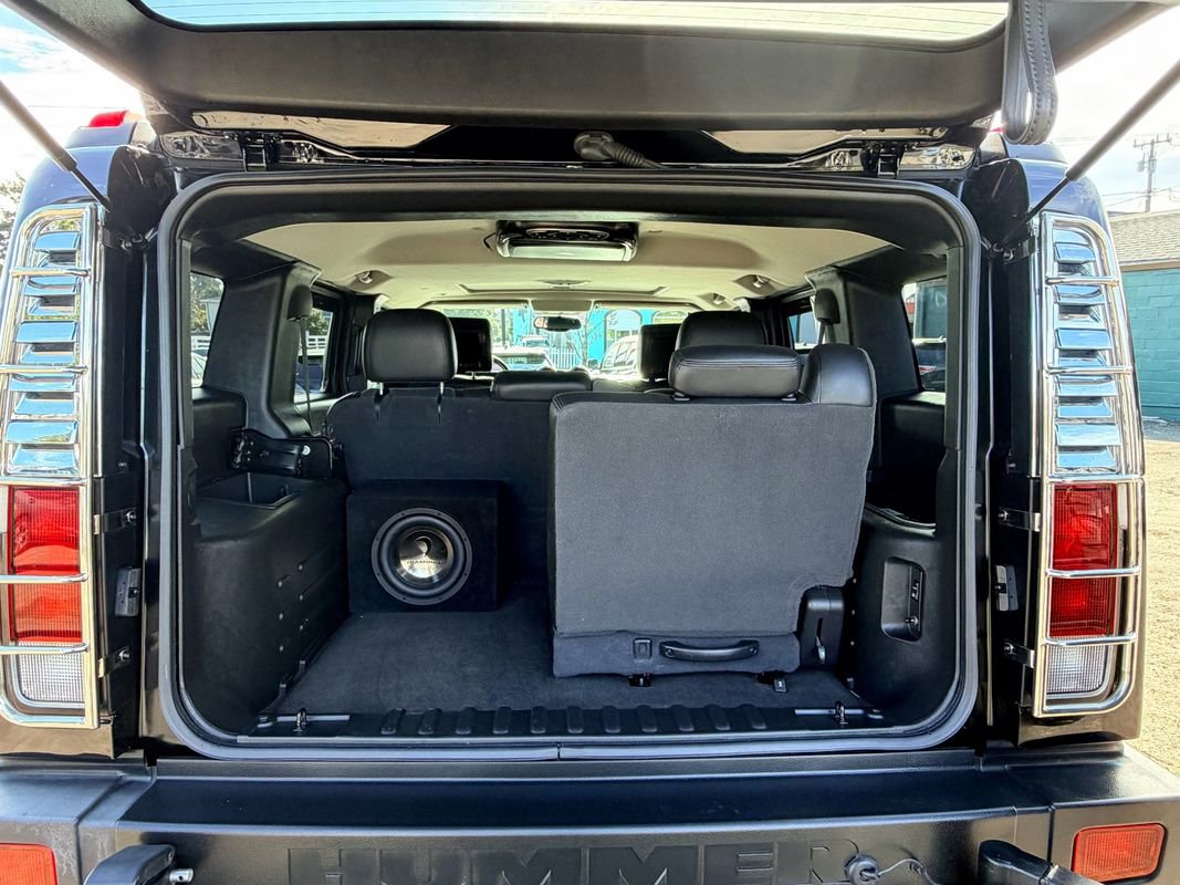 Used 2005 HUMMER H2 w/ Preferred Equipment Group image 20