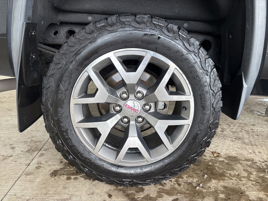 Used 2016 GMC Sierra 1500 SLE w/ All-Terrain Package image 32