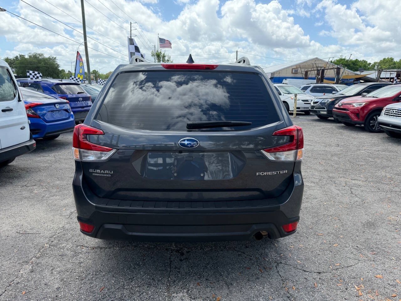 Used 2023 Subaru Forester AWD/4WD image 8