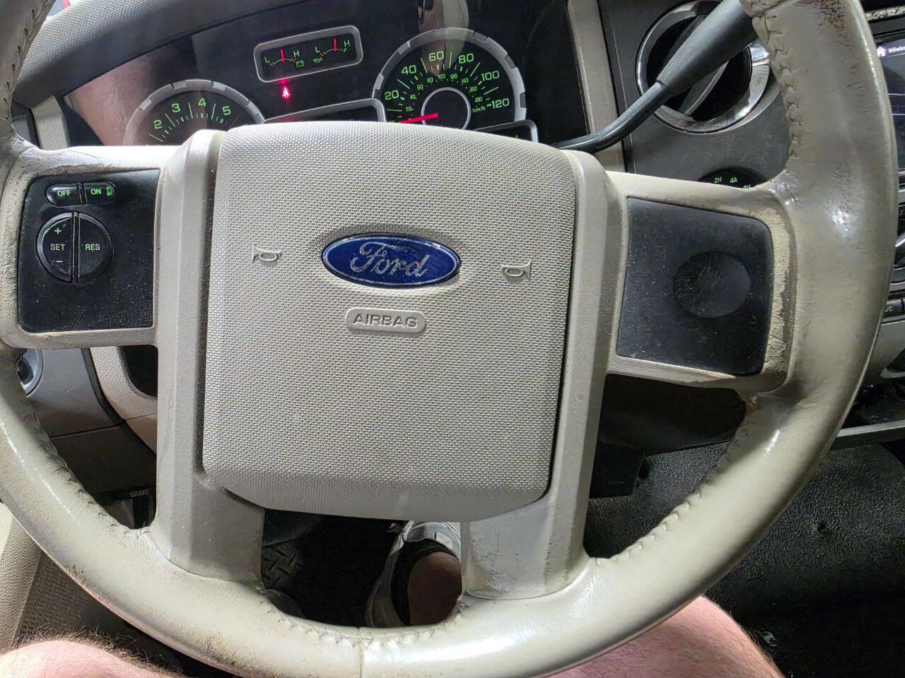 Used 2008 Ford Expedition XLT AWD/4WD image 23