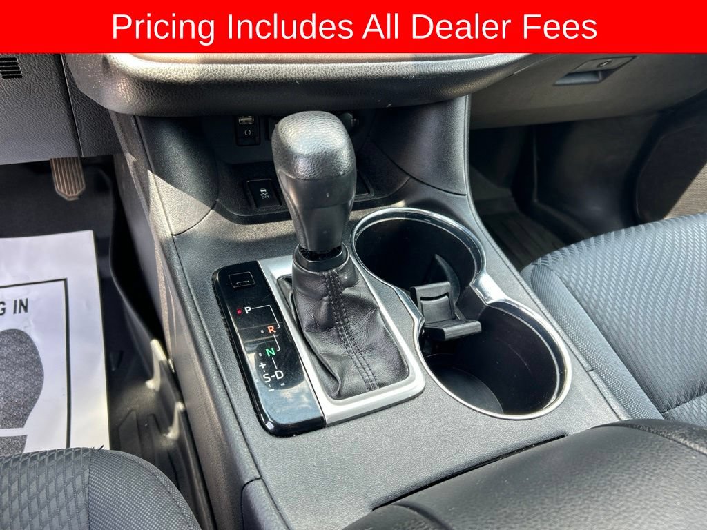 Used 2019 Toyota Highlander LE FWD image 10