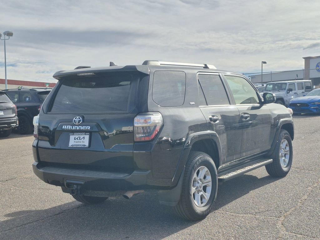 Used 2024 Toyota 4Runner SR5 image 5