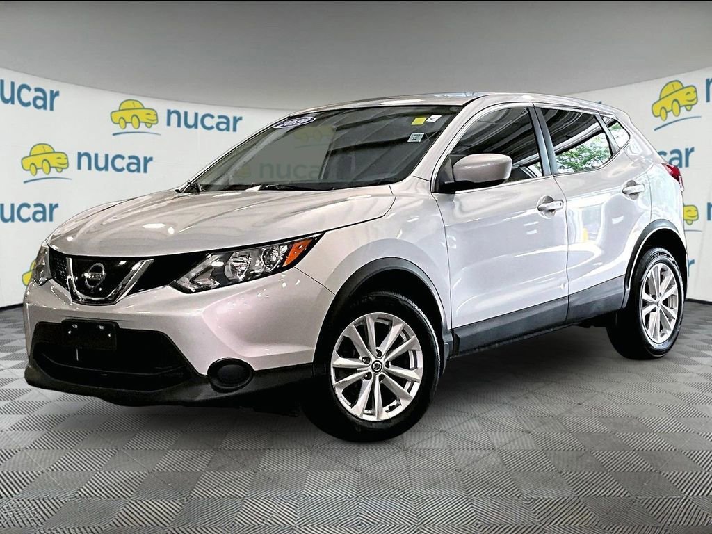 Used 2019 Nissan Rogue Sport S w/ Appearance Package AWD/4WD image 3
