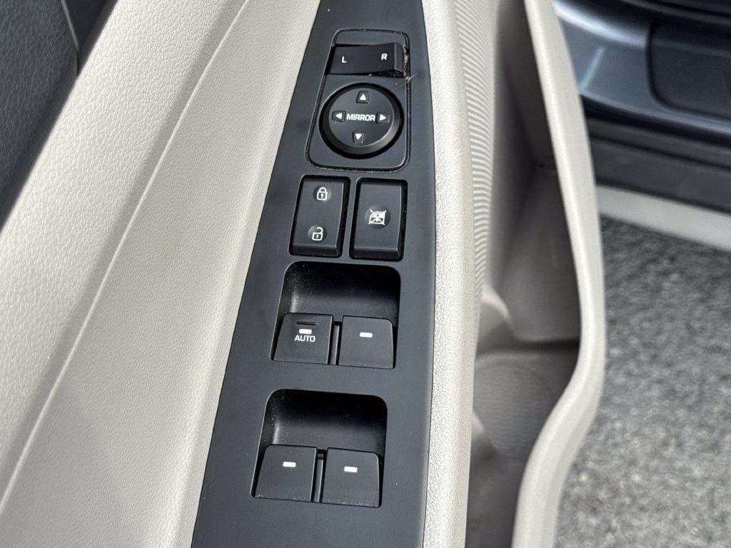 Used 2019 Hyundai Tucson SEL w/ Cargo Package AWD/4WD image 27