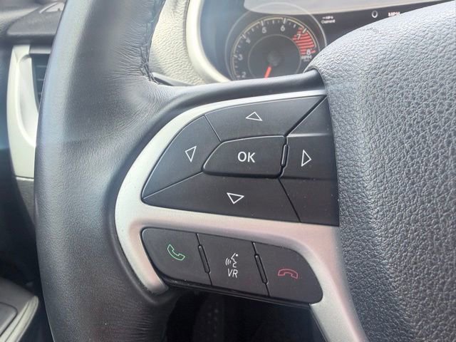 Used 2017 Jeep Cherokee Trailhawk AWD/4WD image 10