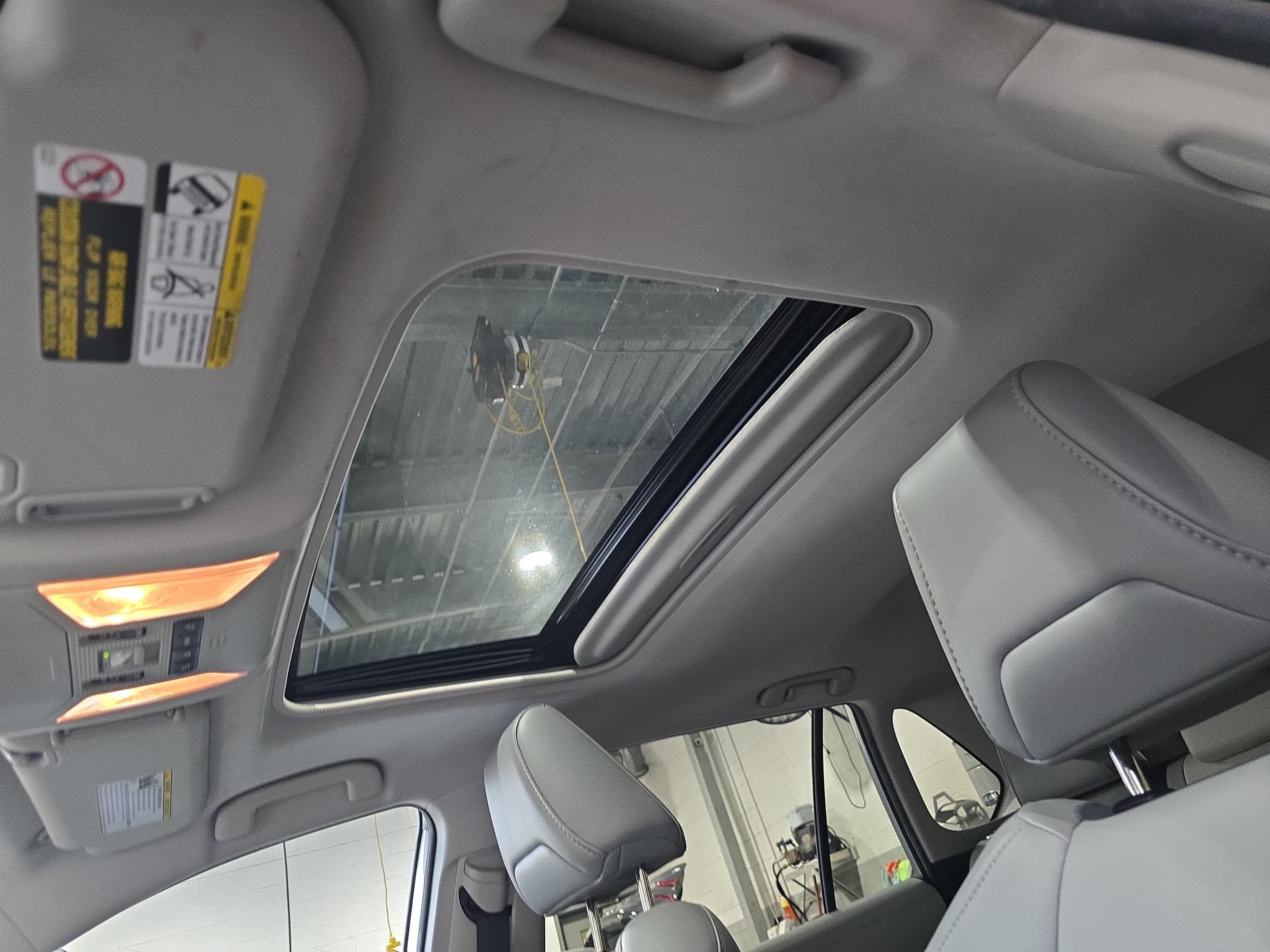 Used 2021 Toyota RAV4 XLE Premium FWD image 28