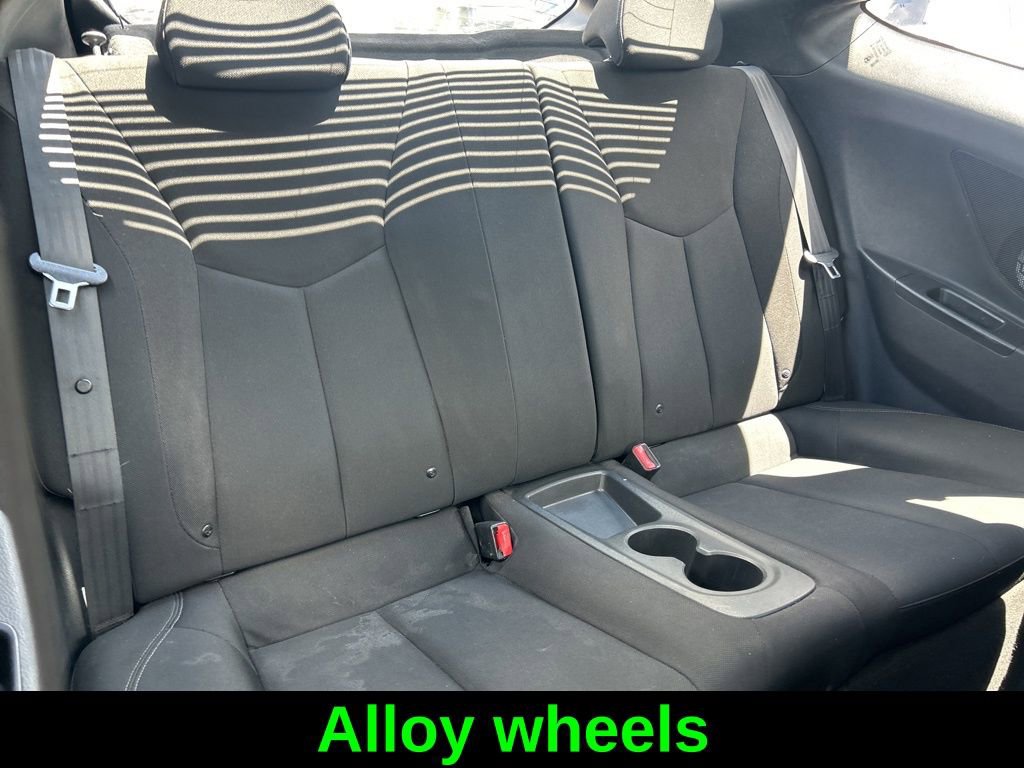 Used 2017 Hyundai Veloster image 25