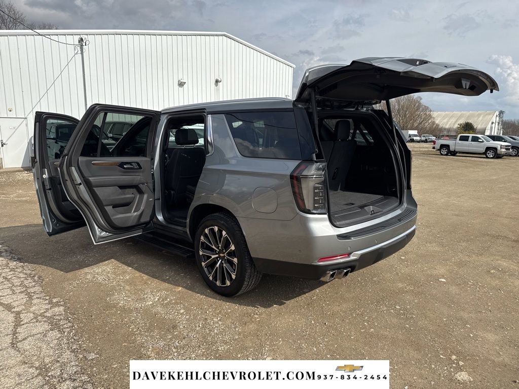 Used 2025 Chevrolet Tahoe High Country image 30