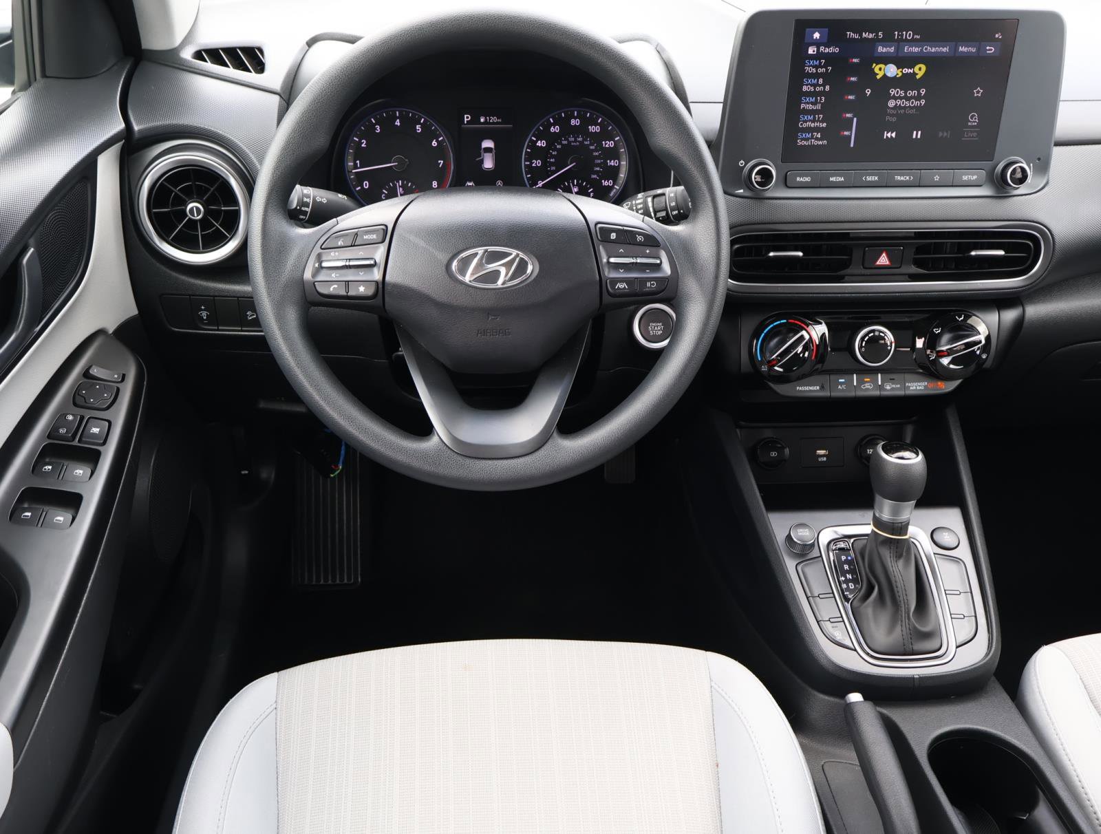 Used 2023 Hyundai Kona SEL w/ Cargo Package image 9