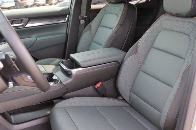 New 2026 GMC Terrain AT4 w/ Technology Package II image 12