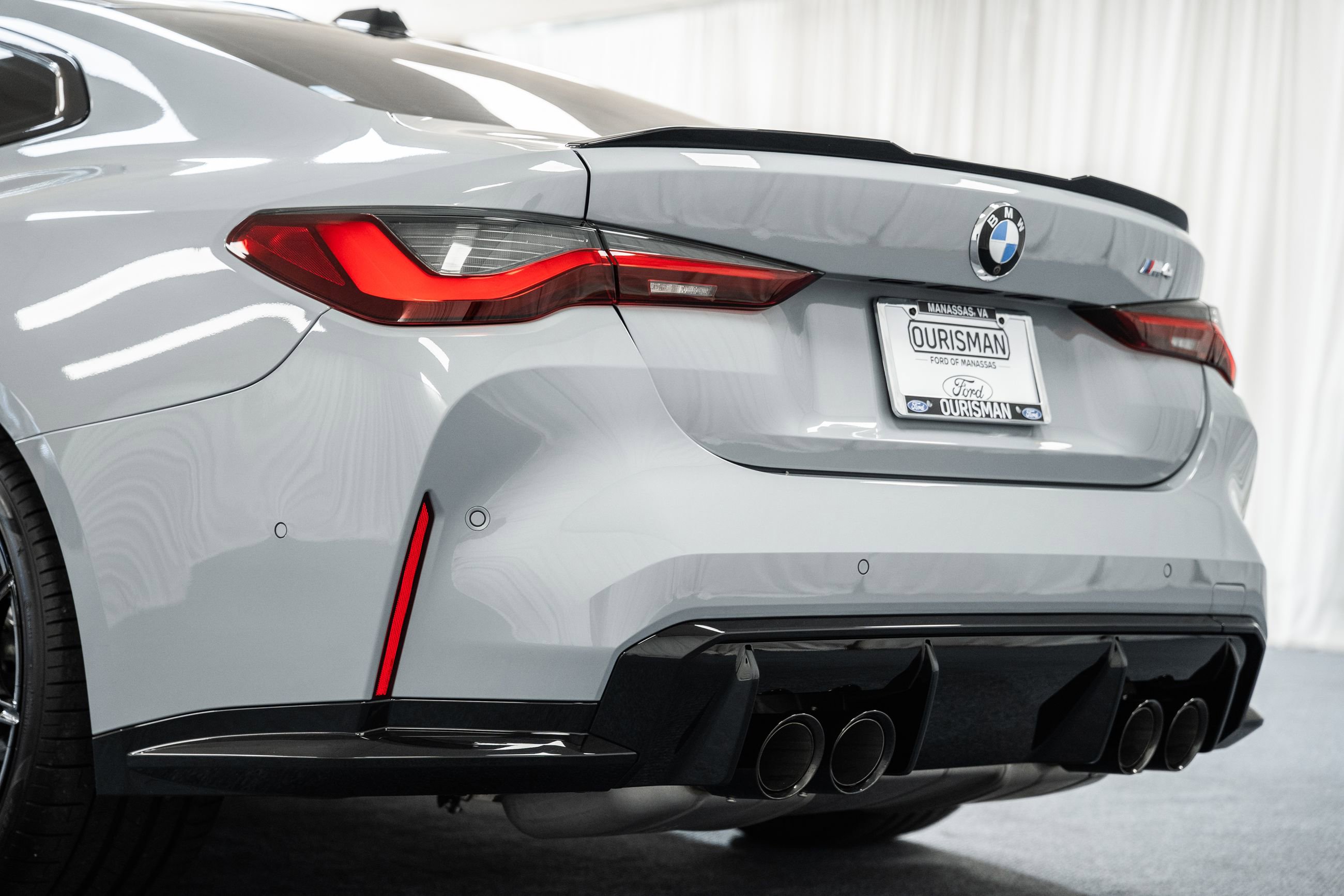 Used 2024 BMW M4 Coupe w/ Executive Package image 6