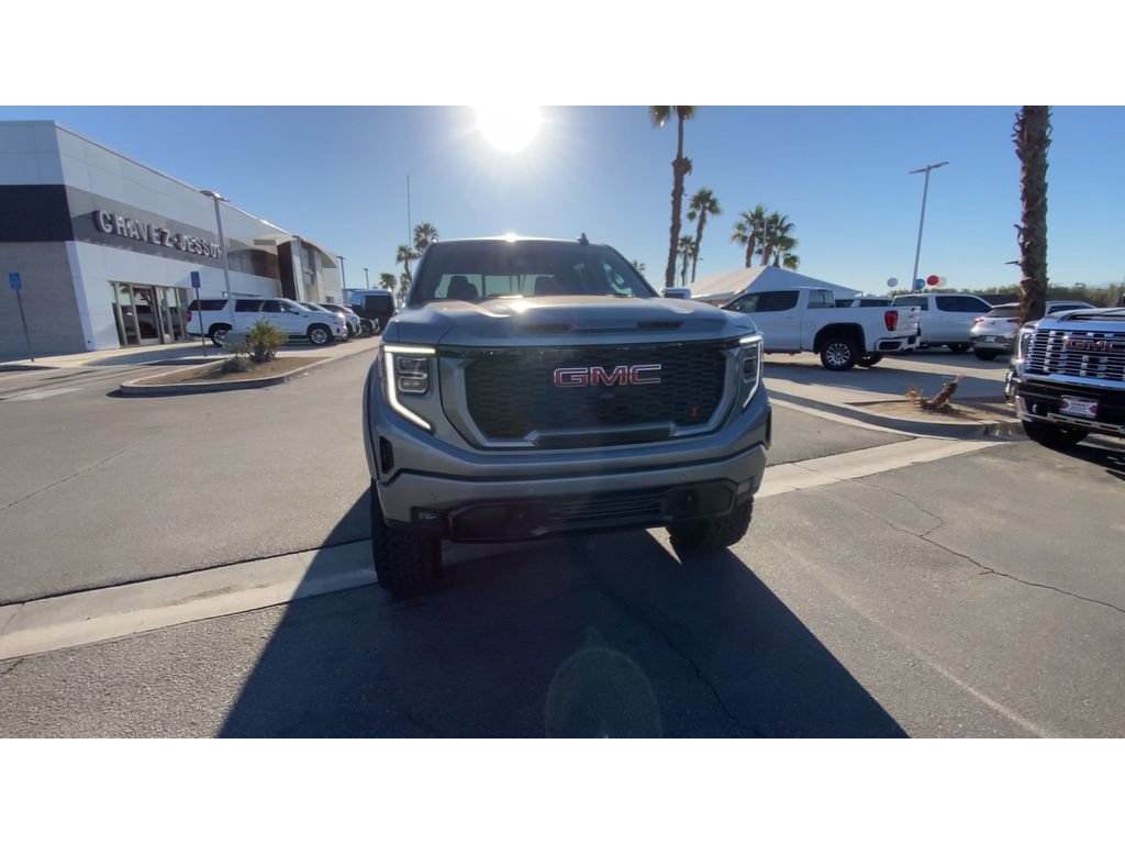 New 2025 GMC Sierra 1500 SLT w/ SLT Premium Plus Package image 3