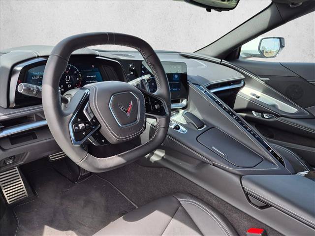 Used 2025 Chevrolet Corvette Stingray Coupe w/ 1LT RWD image 9