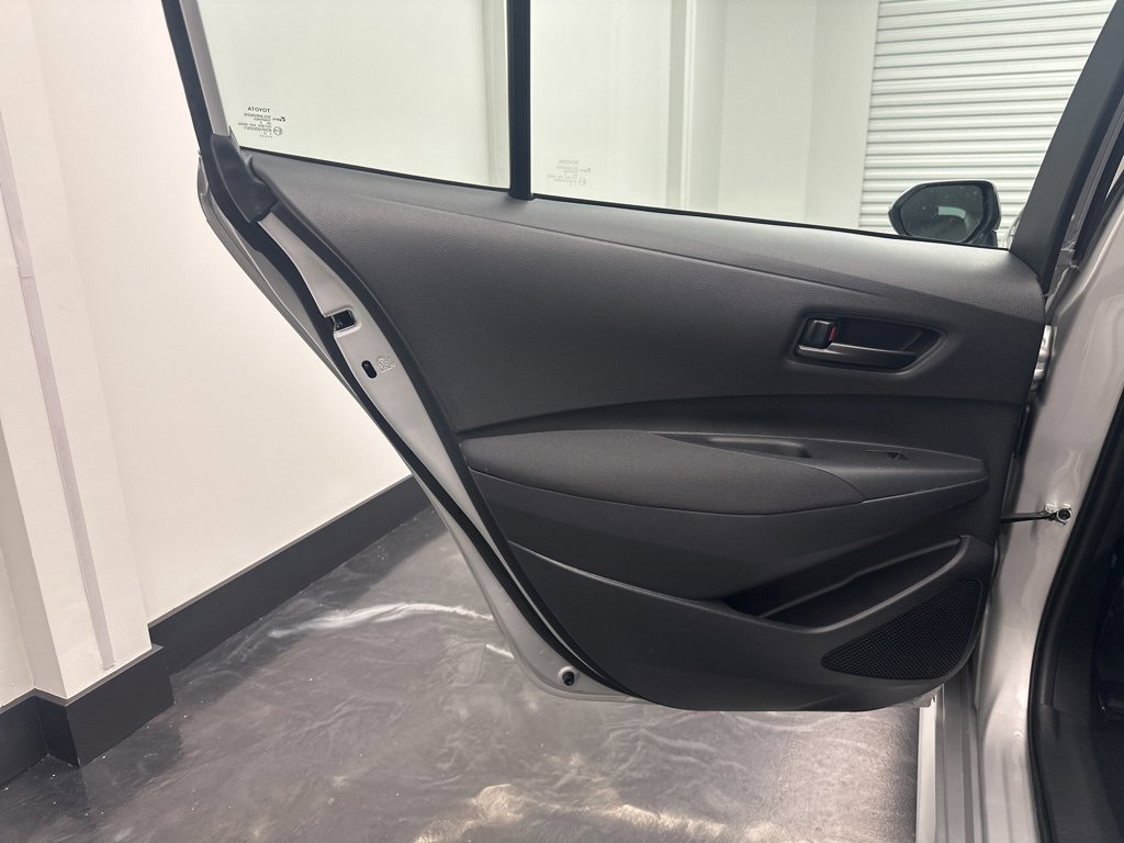 Used 2023 Toyota Corolla LE image 14