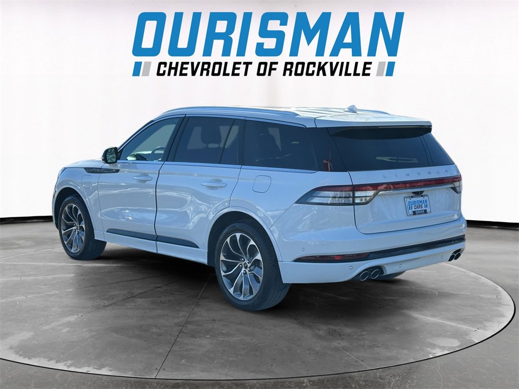 Used 2023 Lincoln Aviator Grand Touring w/ Elements Package Plus image 4