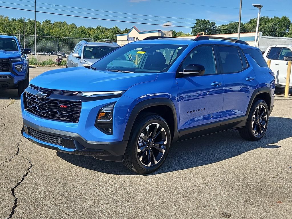 Used 2026 Chevrolet Equinox RS w/ Convenience Package III FWD image 2