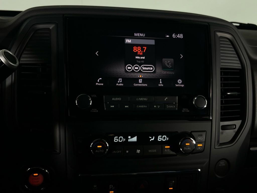 Used 2024 Nissan Titan SV w/ SV Convenience Package image 15