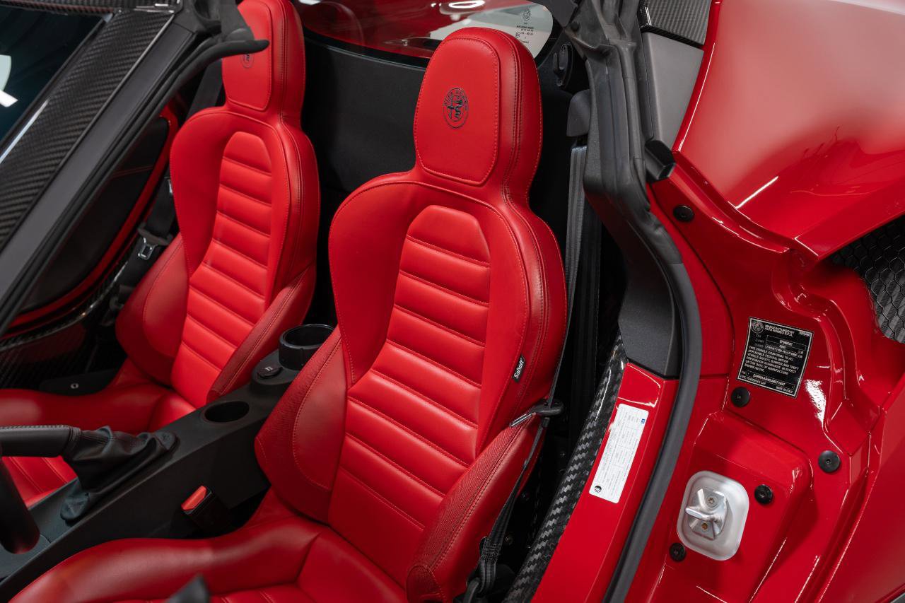 Used 2018 Alfa Romeo 4C Spider image 53