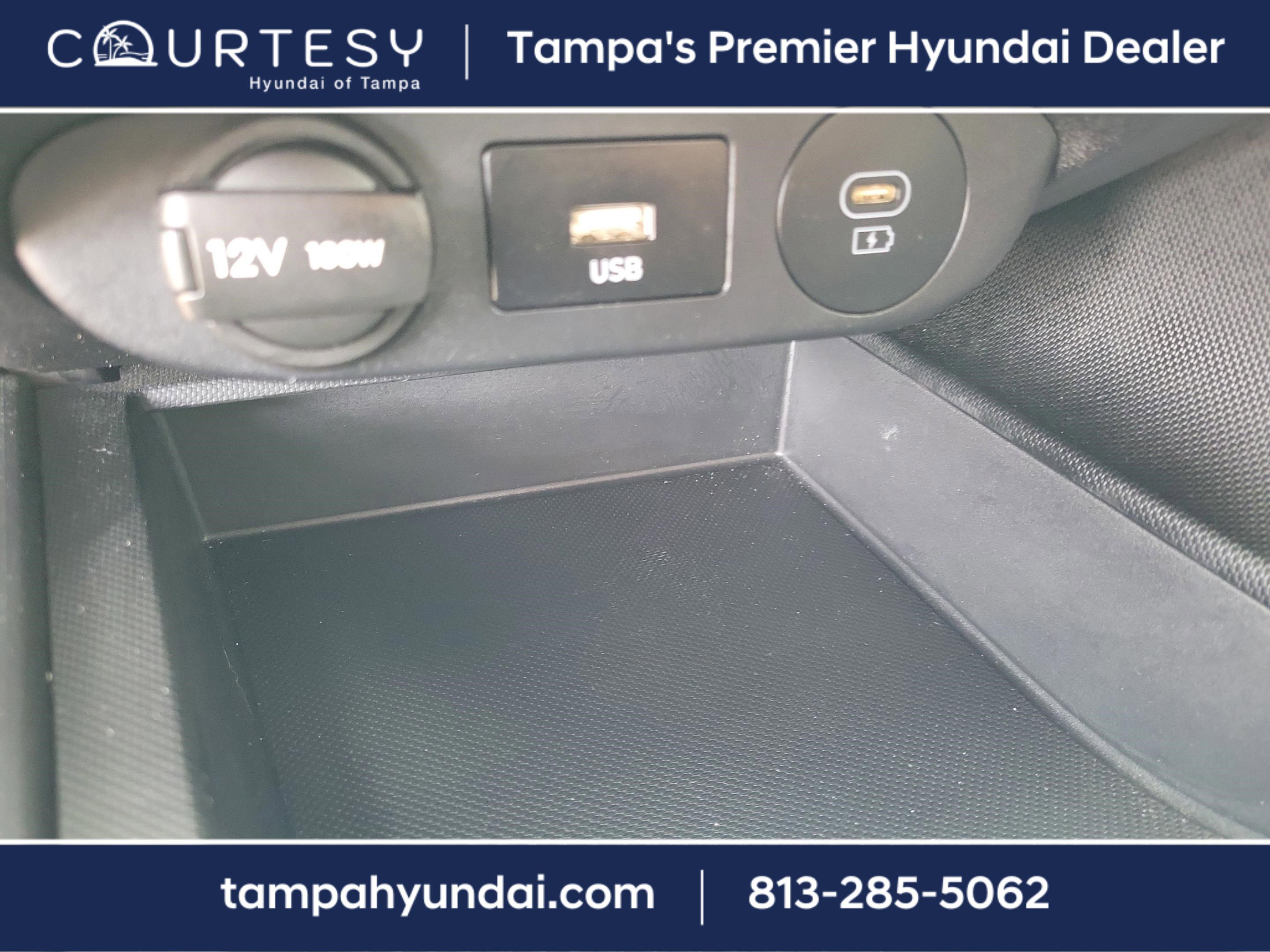 Certified 2024 Hyundai Elantra SEL image 22