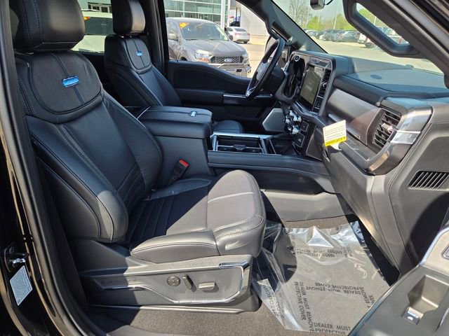 New 2026 Ford F350 Platinum w/ FX4 Off-Road Package image 14