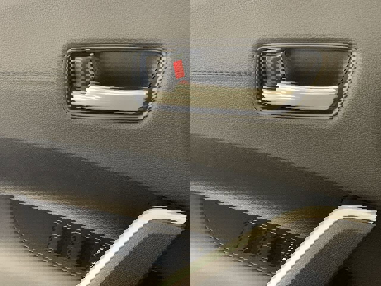 New 2026 Toyota Corolla Cross XLE image 18