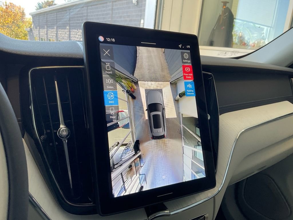 New 2026 Volvo XC60 B5 Ultra w/ Protection Package Premier image 22