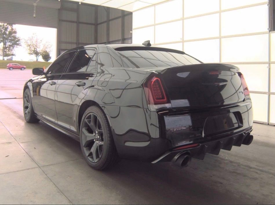 Used 2022 Chrysler 300 S RWD image 4