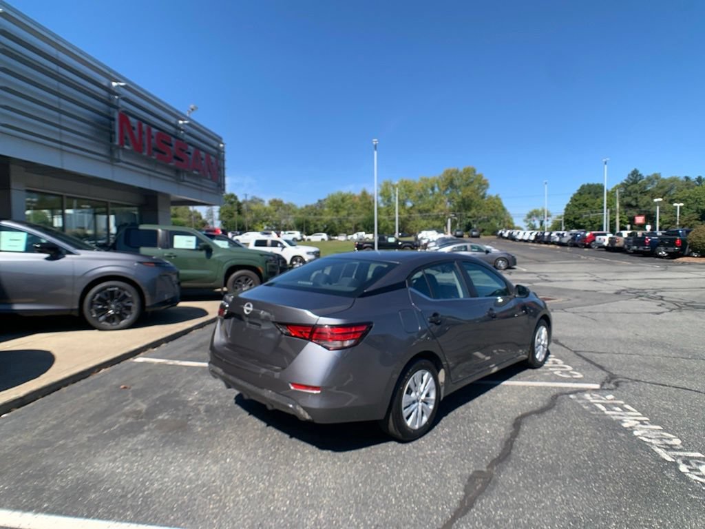 Used 2025 Nissan Sentra S FWD image 3