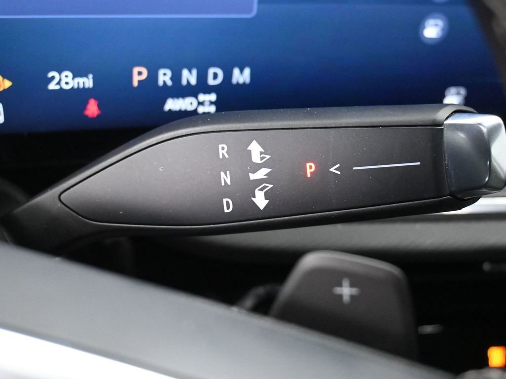 Used 2024 Buick Envision Preferred image 23