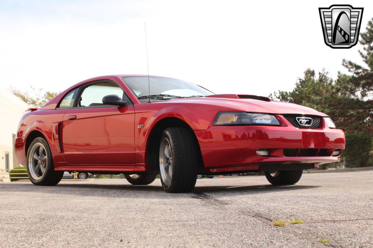 Used 2001 Ford Mustang GT image 12