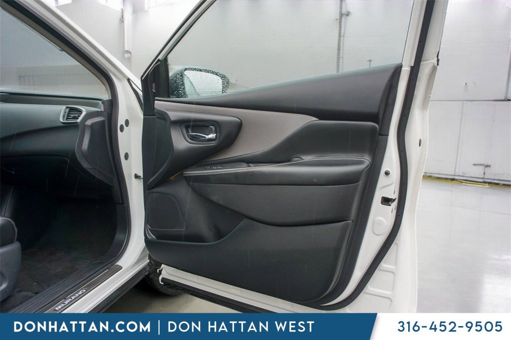 Used 2023 Nissan Murano SL image 27