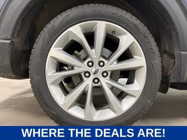 Used 2021 Ford Explorer Platinum w/ Equipment Group 601A AWD/4WD image 24