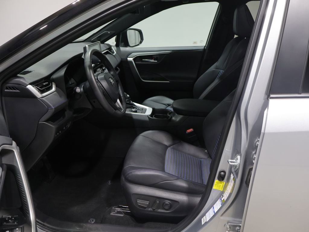 Used 2021 Toyota RAV4 XSE image 11