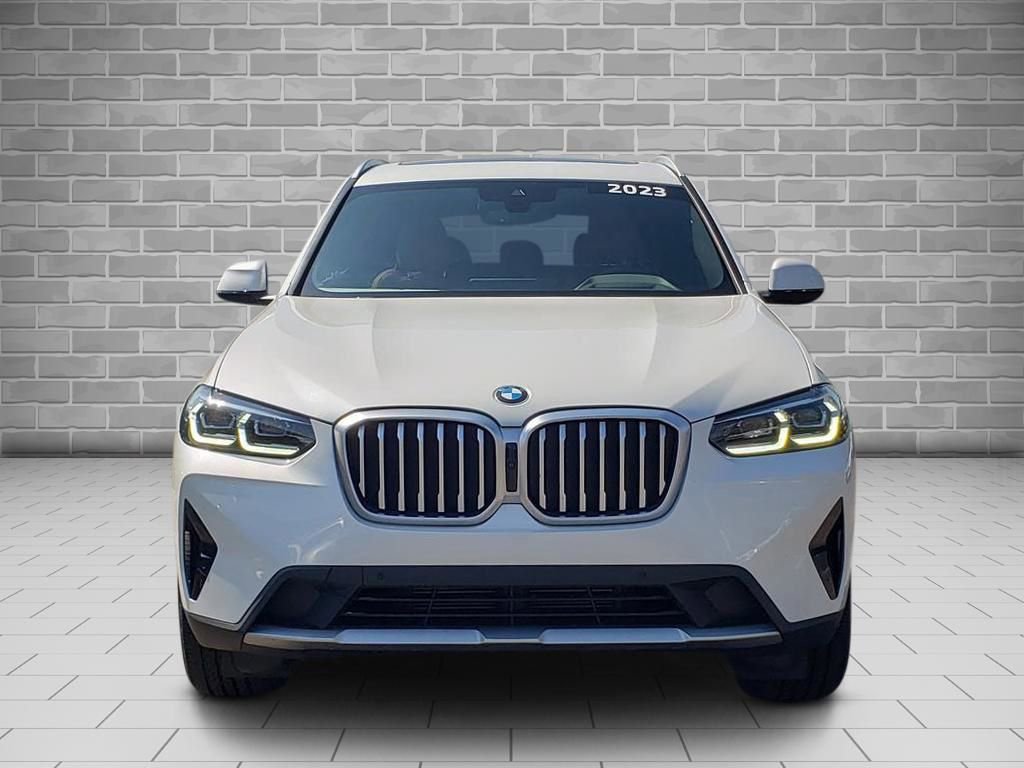 Used 2023 BMW X3 xDrive30i w/ Premium Package AWD/4WD image 2