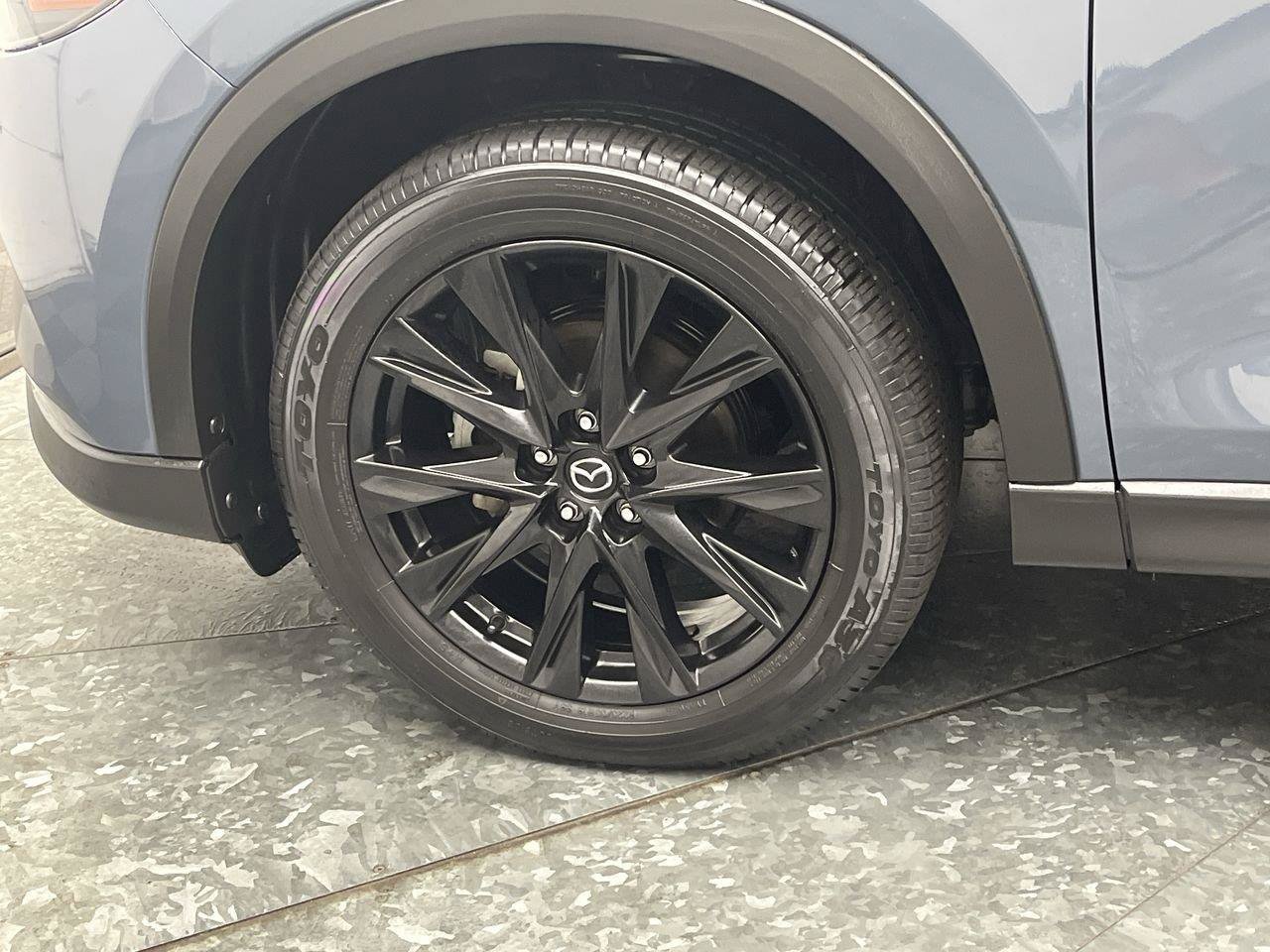 Certified 2024 MAZDA CX-5 Carbon Edition AWD/4WD image 35