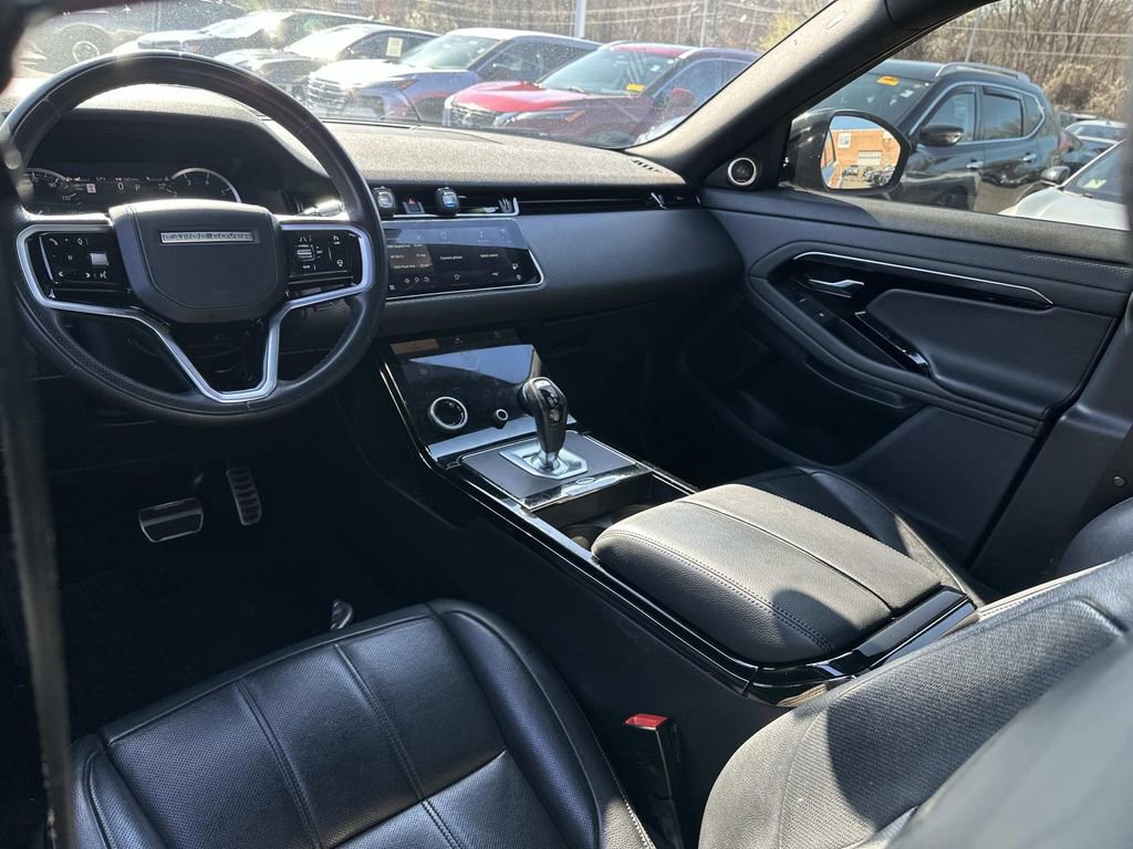 Used 2022 Land Rover Range Rover Evoque R-Dynamic S AWD/4WD image 10