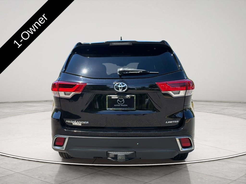 Used 2018 Toyota Highlander Limited FWD image 4